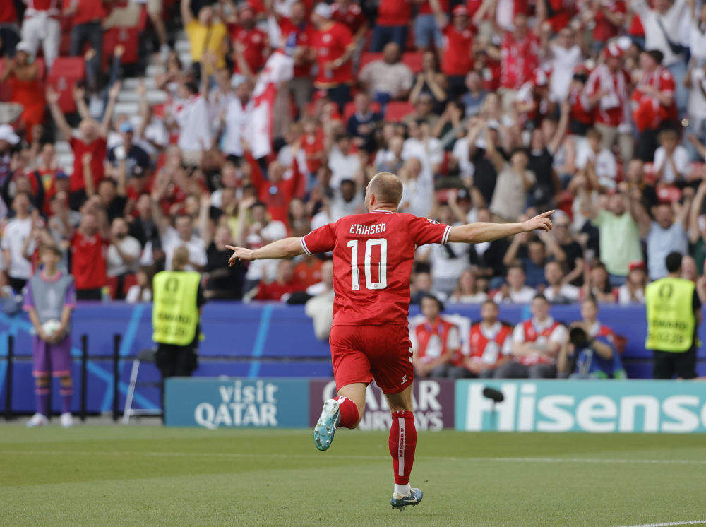 关于丹麦客场逆转斯洛文尼亚，遭遇失利的信息