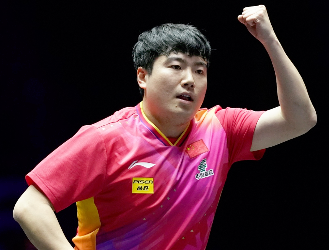 雷恩全主力出战，轻松晋级16强