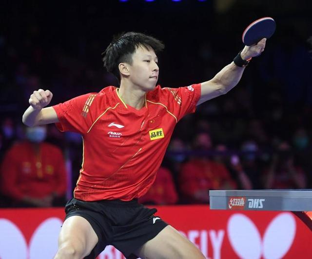 雷恩全主力出战，轻松晋级16强