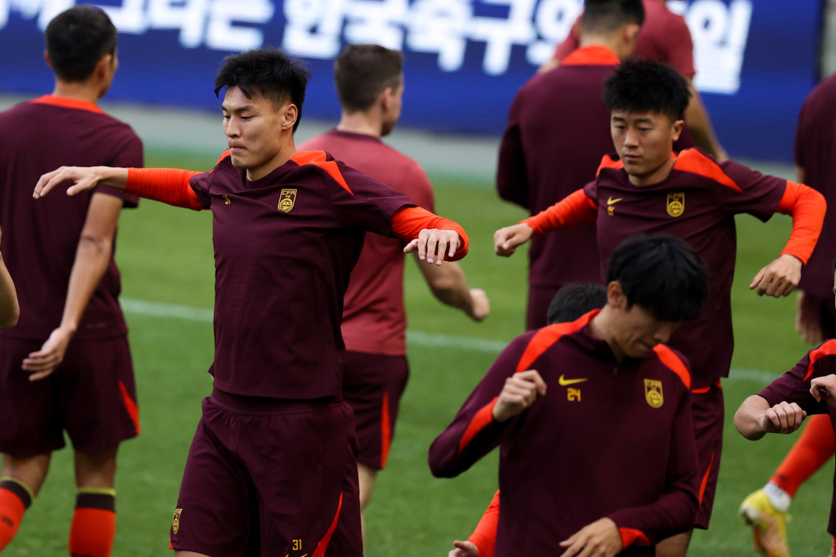 紧张对抗如火如荼,球员实力尽显的简单介绍 紧张对抗如火如荼,球员实力尽显的简单介绍